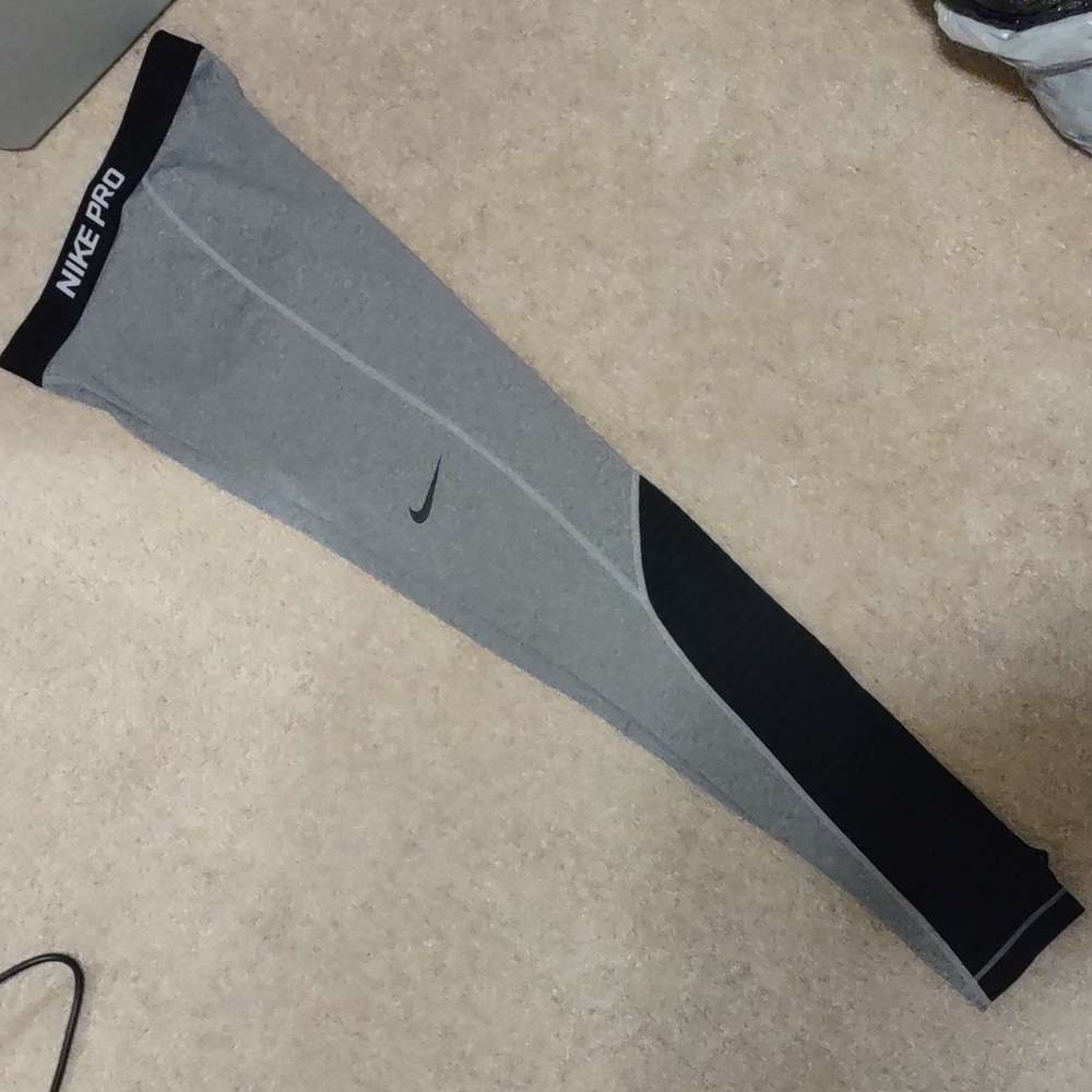 Nike pro leggings